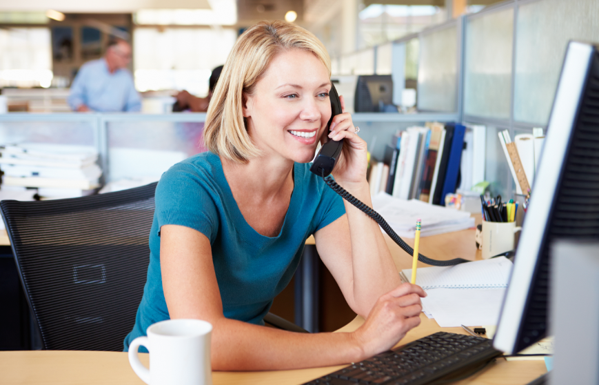 Sales consultant on the phone