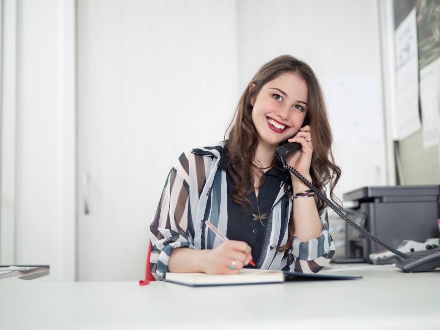woman employee on the phone